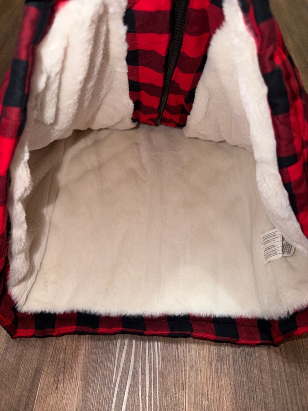 Maurice’s Buffalo Plaid Sherpa Lined Vest size XL super soft - Picture 5 of 7